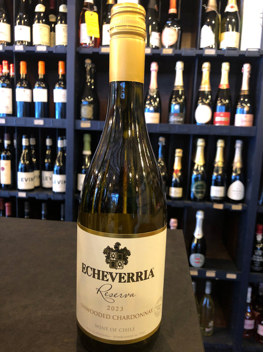Vina Echeverria, Reserva, Valle De Curico, Unwooded Chardonnay 2023 (75cl)