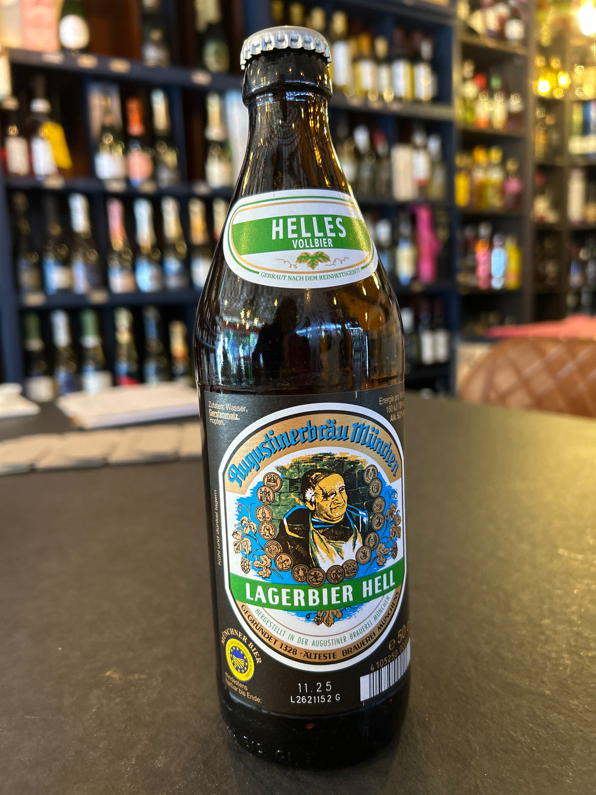 Helles lager bier hell augustiner