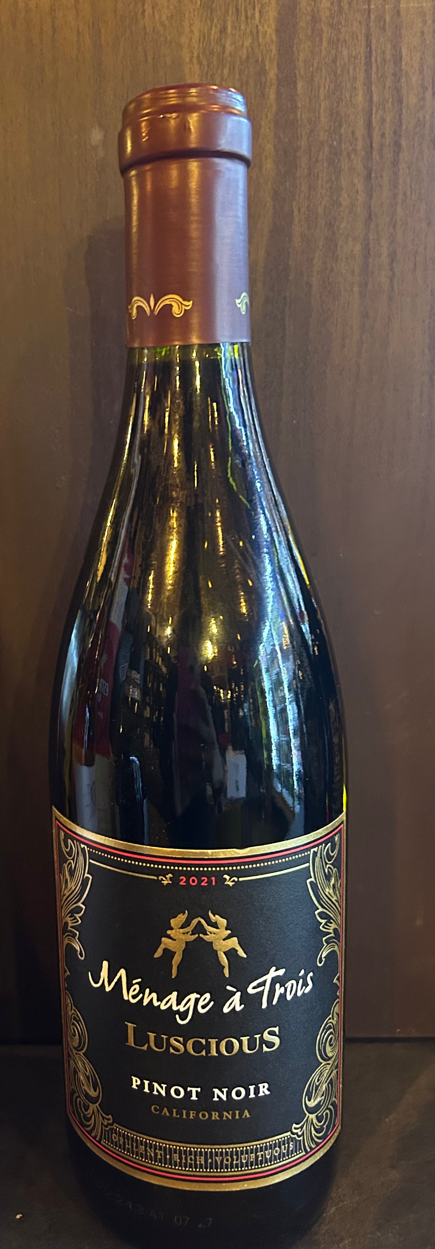 Ménage à Trois Luscious Pinot Noir